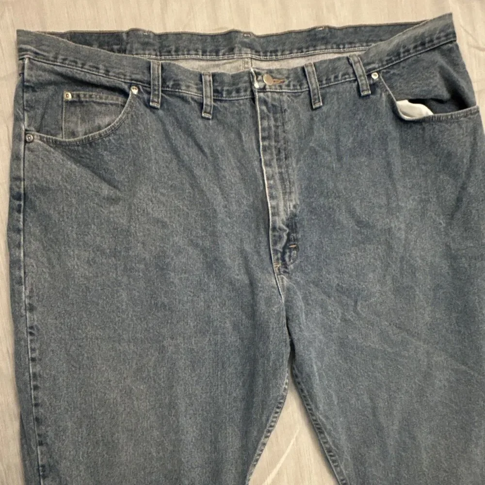 Wrangler Authentic Jeans Men's Blue Denim Relaxed Fit Medium Wash style 46X30
